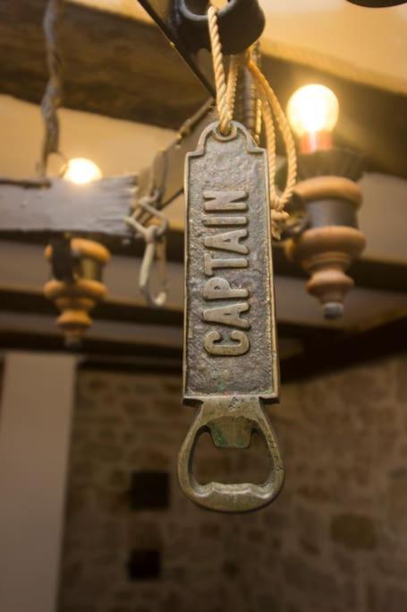 Captain'S Lodge Tribunj  Bagian luar foto